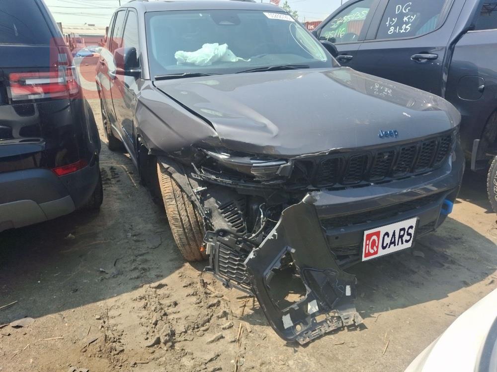 جيب جراند شيروكي